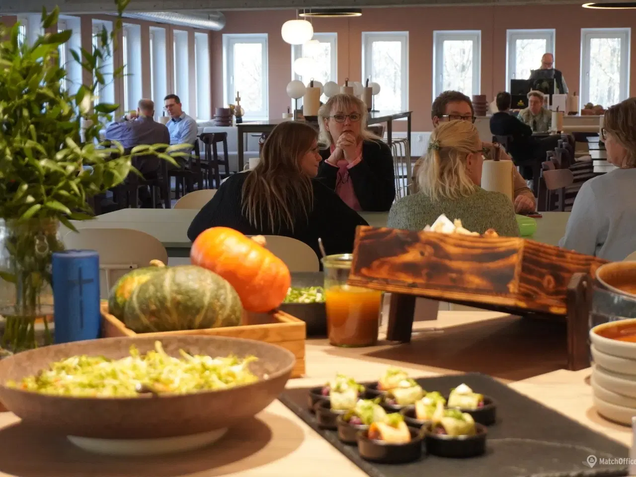 Billede 4 - Lager med central placering i Lyngby