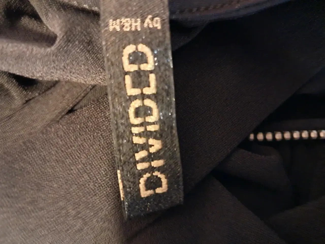 Billede 5 - Divided str. 36 kjole