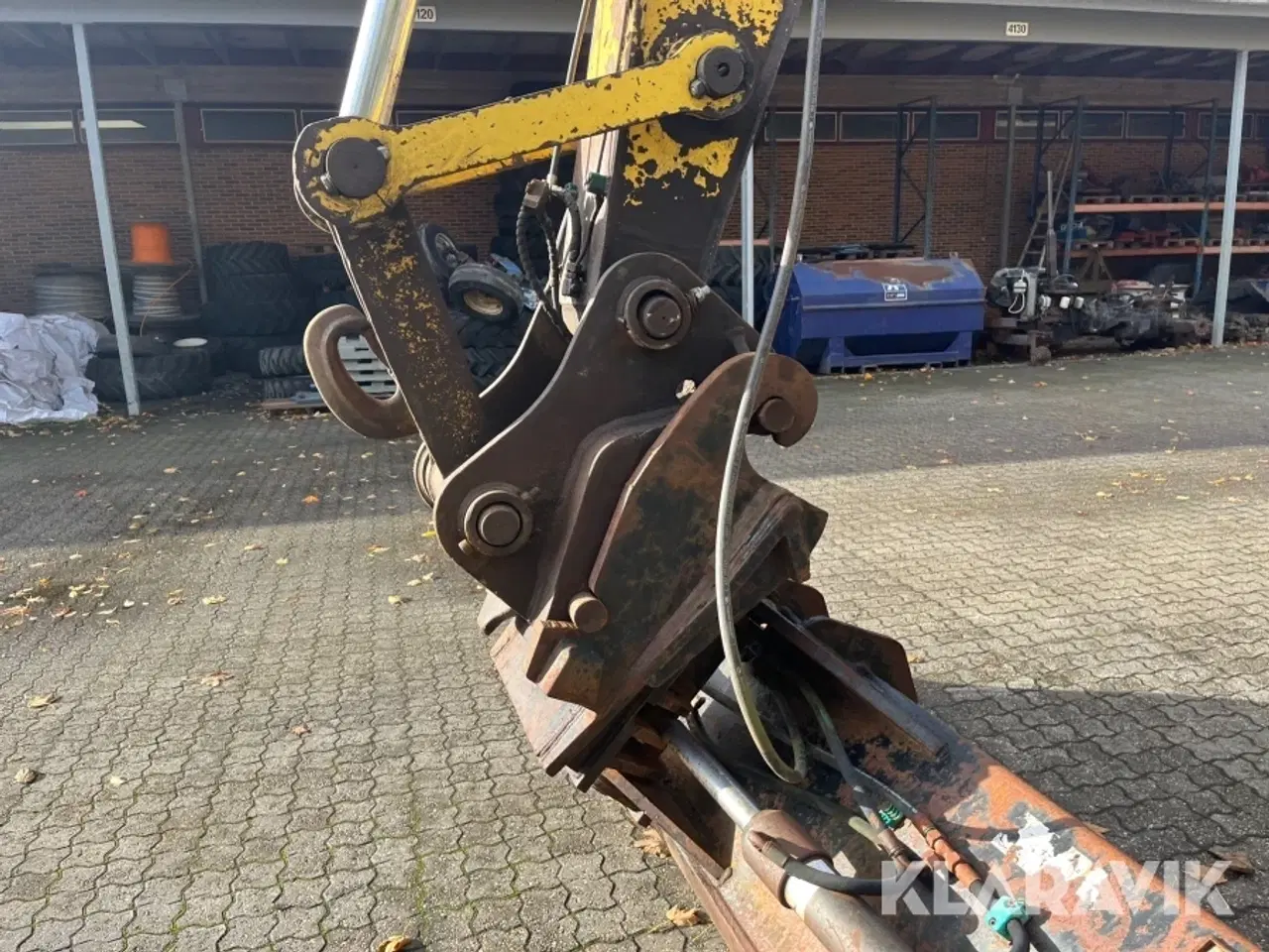 Billede 8 - Gravemaskine New Holland E 215B