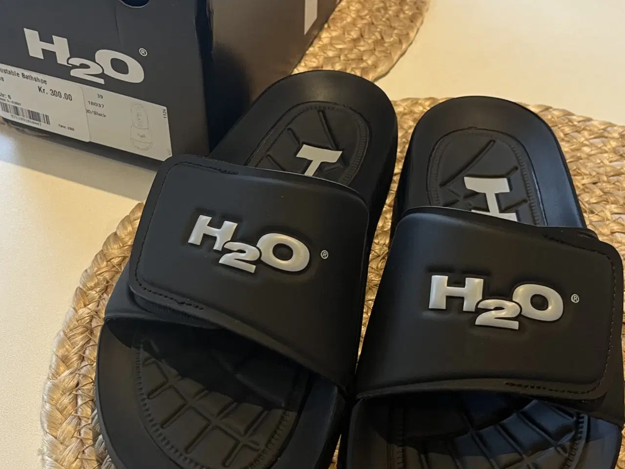 Billede 1 - H2O Badesandal str. 39