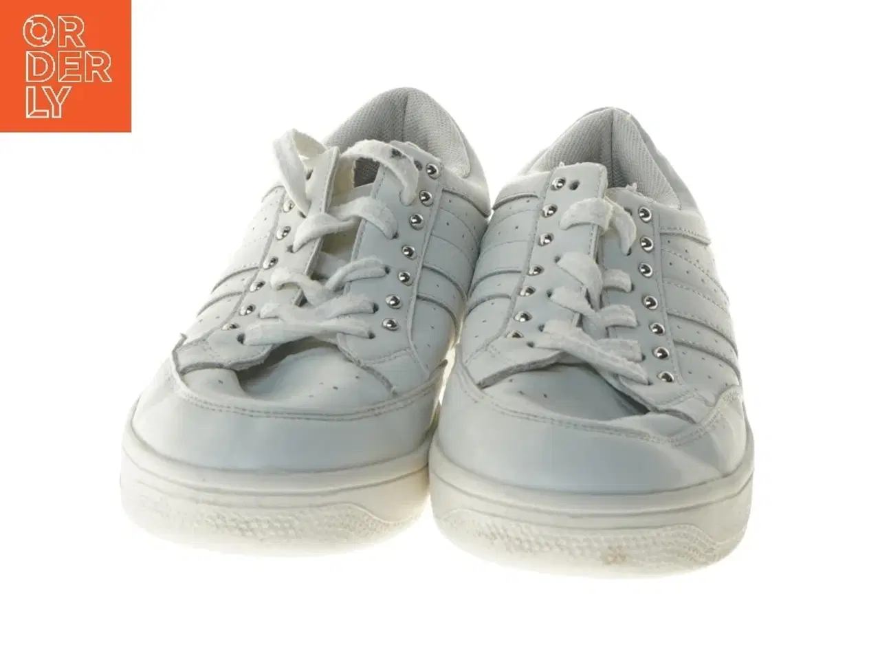 Billede 5 - Lyseblå sneakers fra Sofie Schnoor (str. 35 )