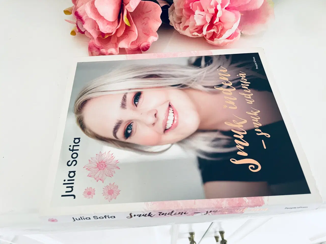 Billede 3 - Julia Sofia smuk indeni - smuk udenpå 