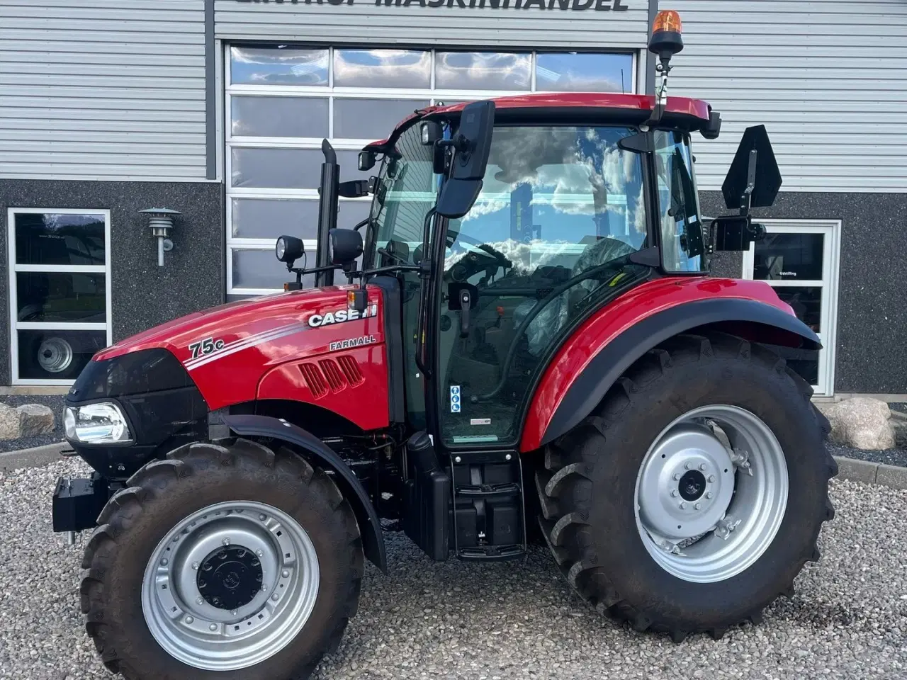 Billede 1 - Case IH Farmall 75C Ny overgemt traktor, med fabriks garanti på.