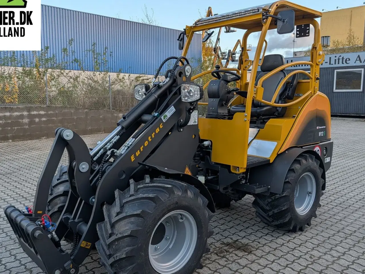 Billede 1 - Eurotrac W12S