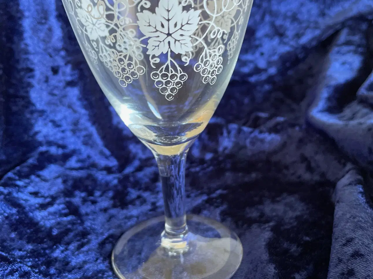 Billede 3 - NY PRIS Tyske glas m. druer og guldkant