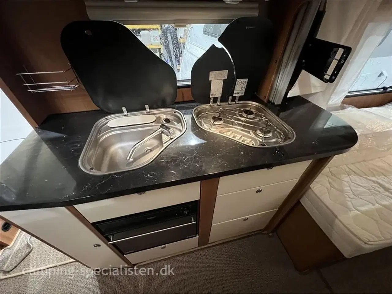 Billede 11 - 2013 - LMC Musica Black Edition 503 E 2013 LMC 503 E Musica Black Edition - se den nu hos Camping-Specialisten.dk