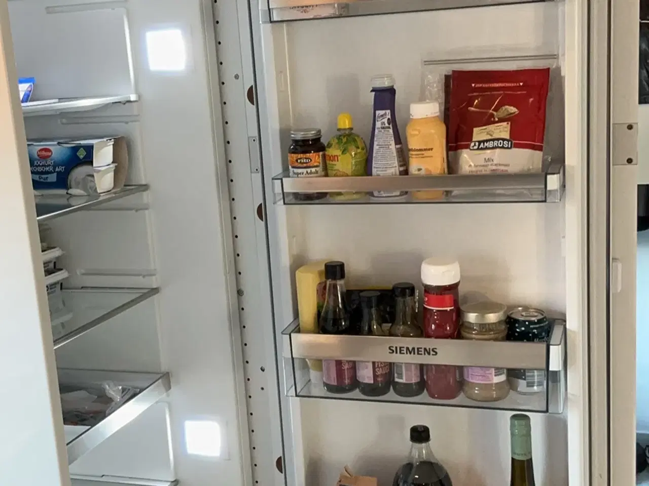 Billede 1 - Siemens køleskab integreret med hydrofresh box