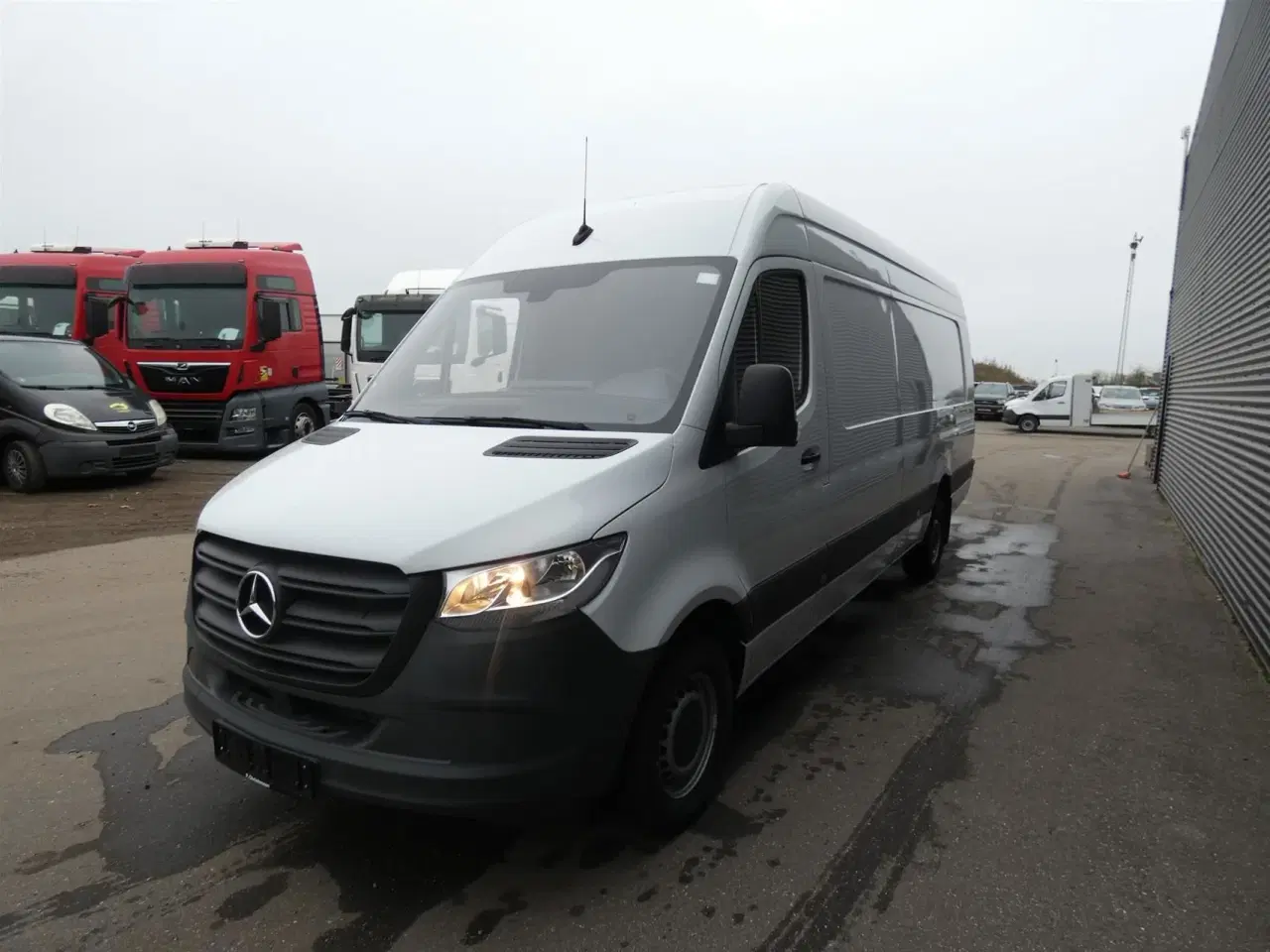 Billede 4 - Mercedes-Benz Sprinter 317 2,0 CDI A4 H2 RWD 9G-Tronic 170HK Van Aut.