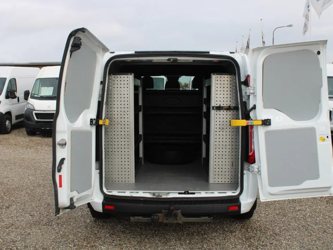 Billede 11 - Ford Transit Custom 320L 2,0 TDCi 130 Trend Mandskabsvogn