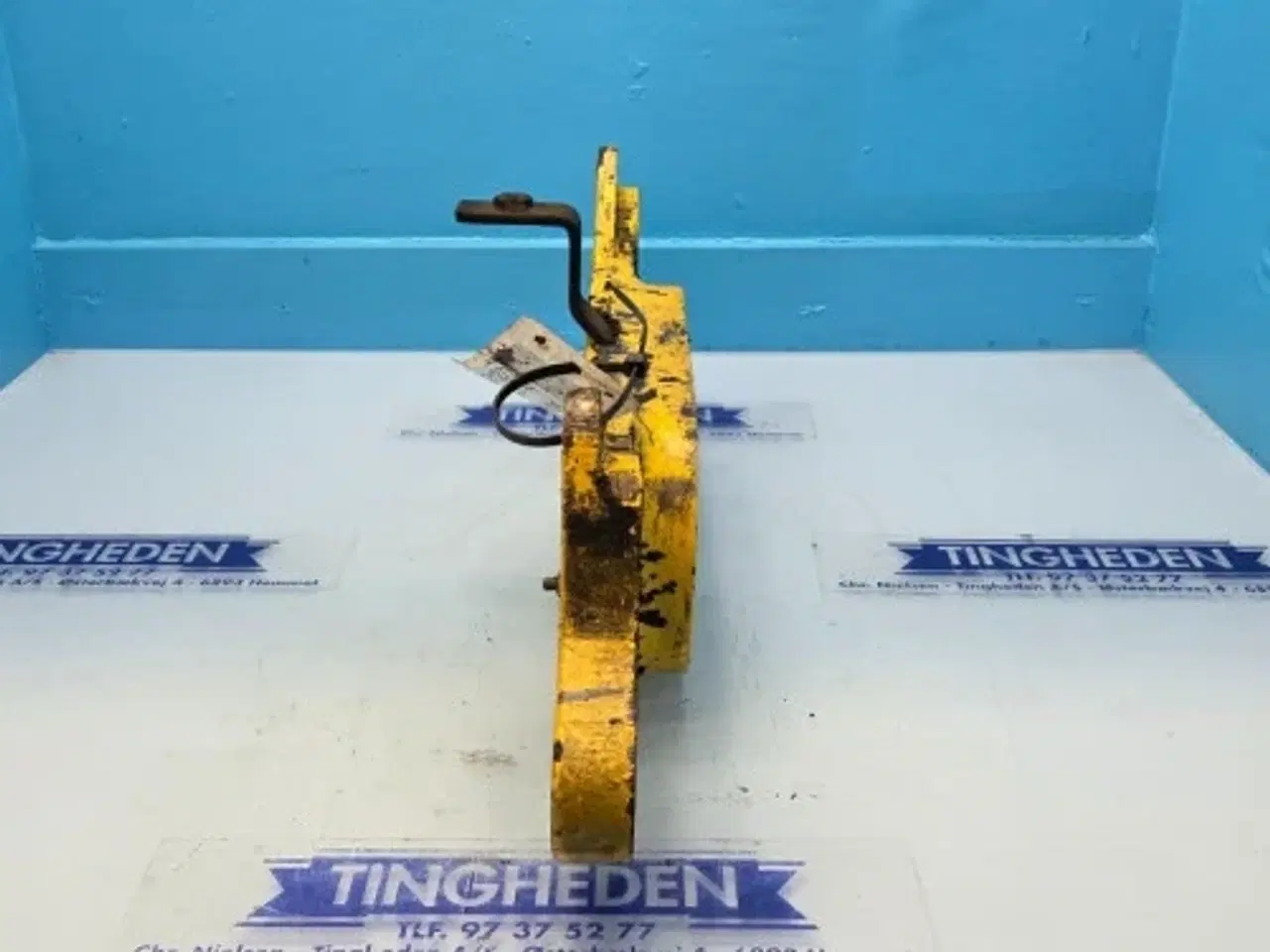 Billede 14 - New Holland LB115B Fastspændingsplade 85803617