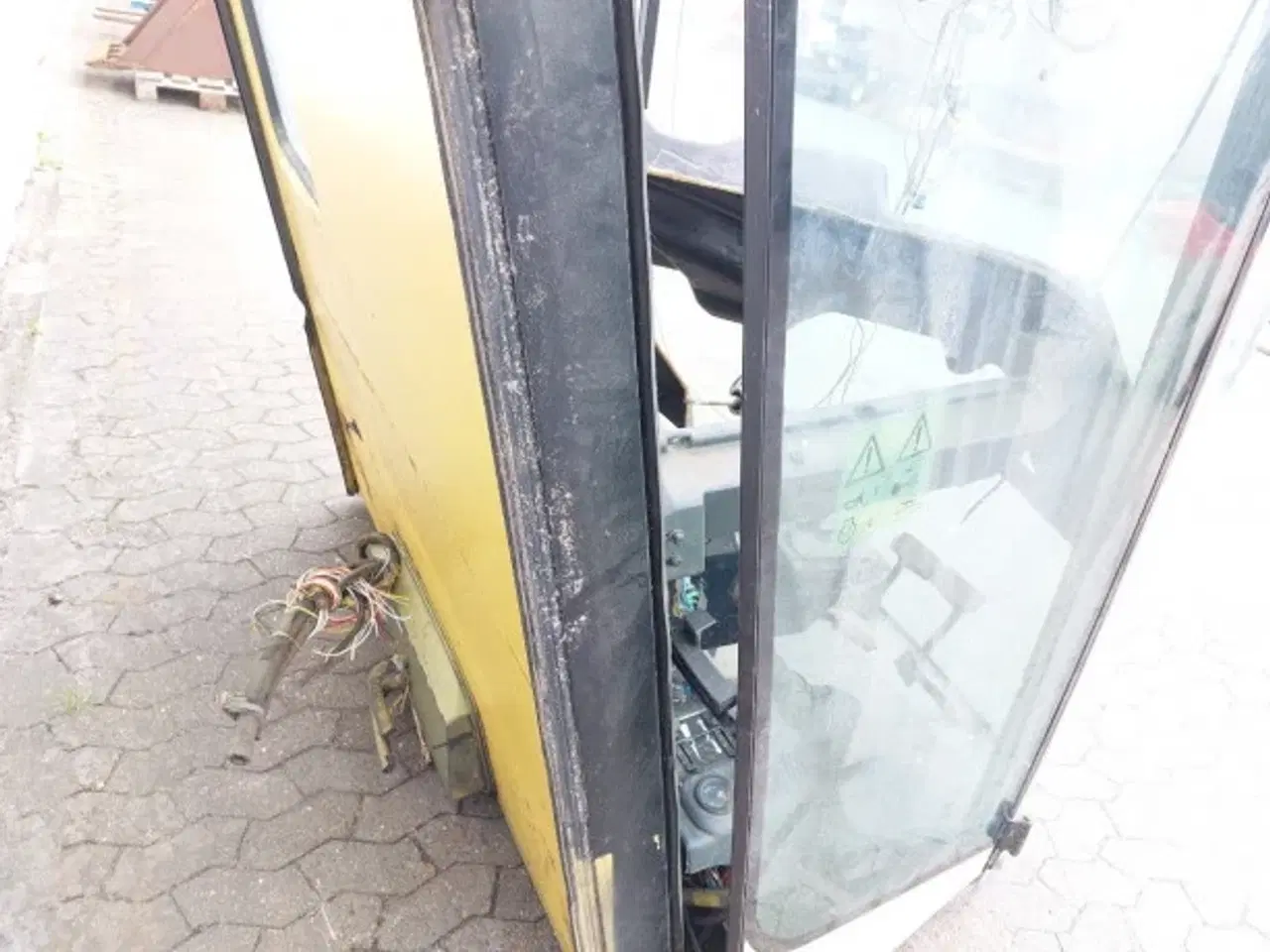 Billede 14 - New Holland TF78 Kabine