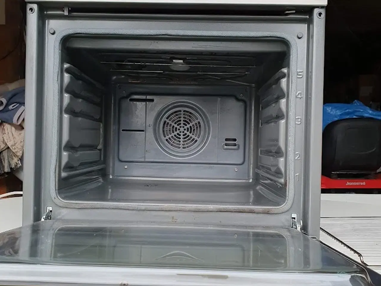 Billede 7 - Siemens indbygningsovn med varmluft funktion