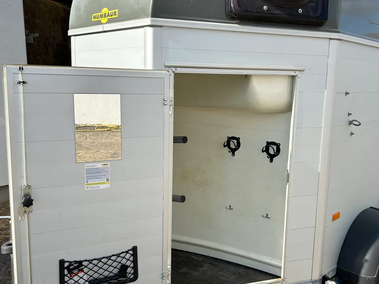 Billede 5 - Humbaur Equitos 2000 hestetrailer