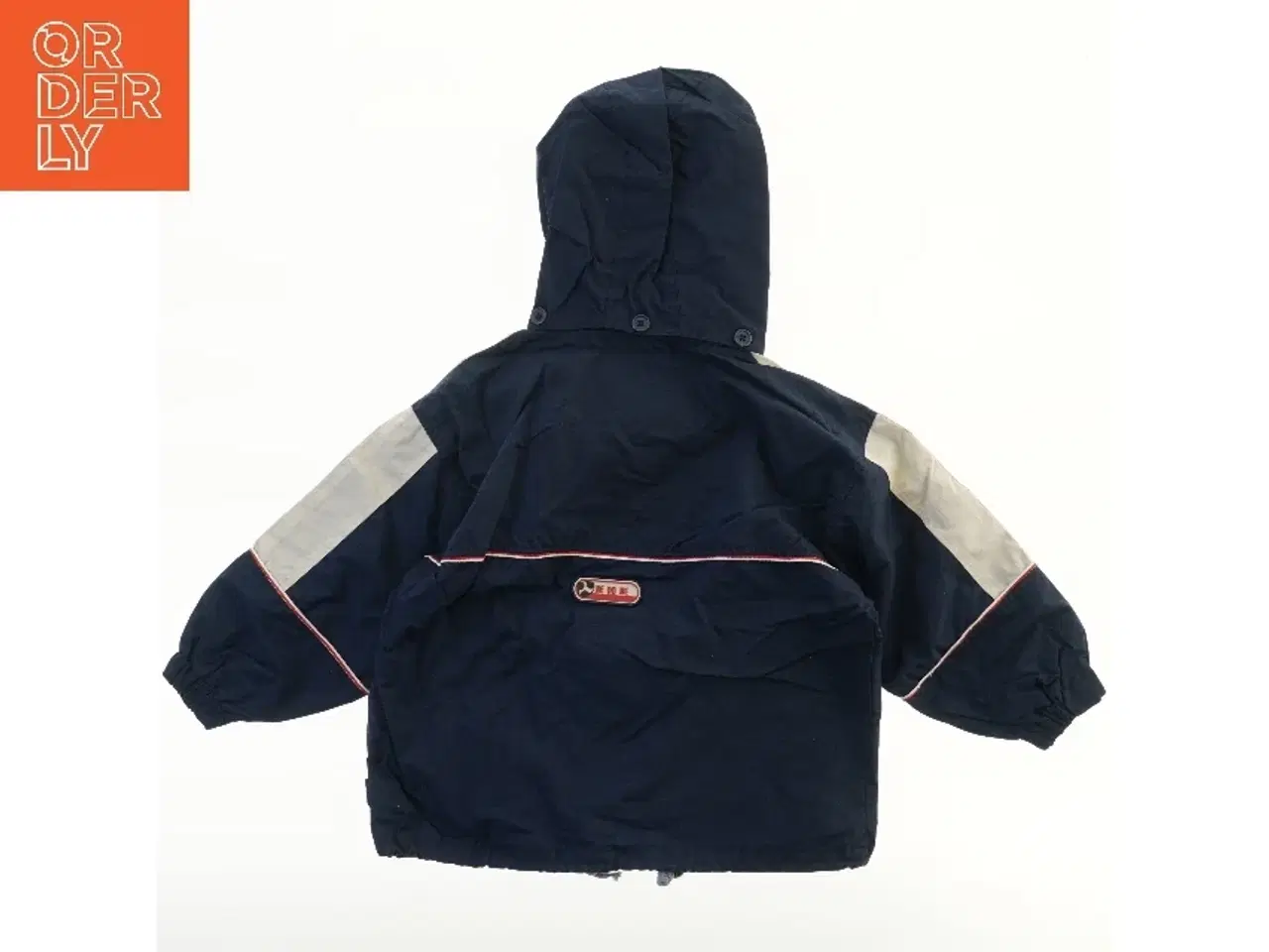 Billede 2 - Børnejakke med hætte (str. 104)