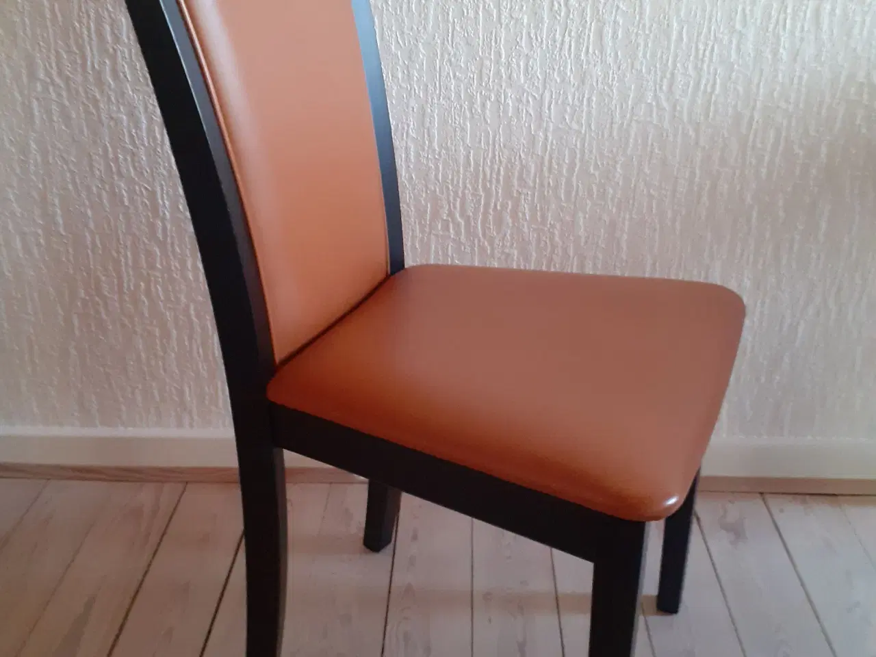Billede 1 - Skovby stol SM 64 sortwengé/cognac  læder 