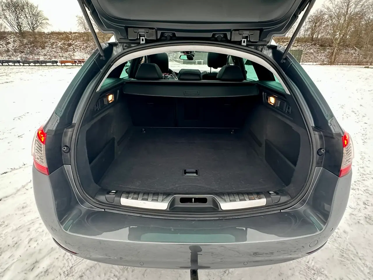 Billede 15 - Lav km. som ny bil.