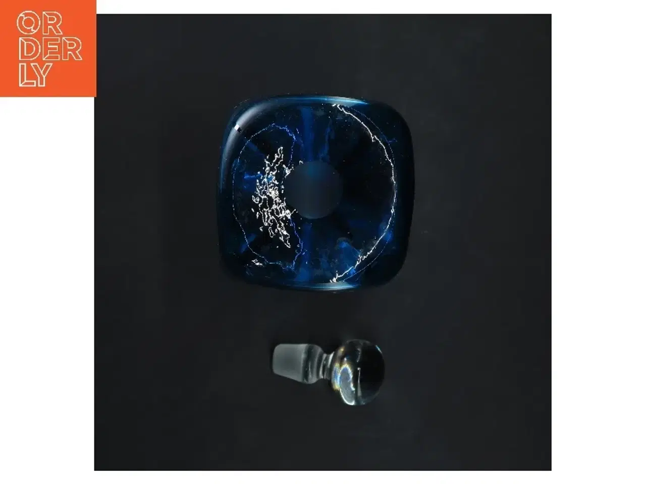 Billede 3 - Blå klukflaske med prop holmegaard (str. 26x9 cm) til snaps