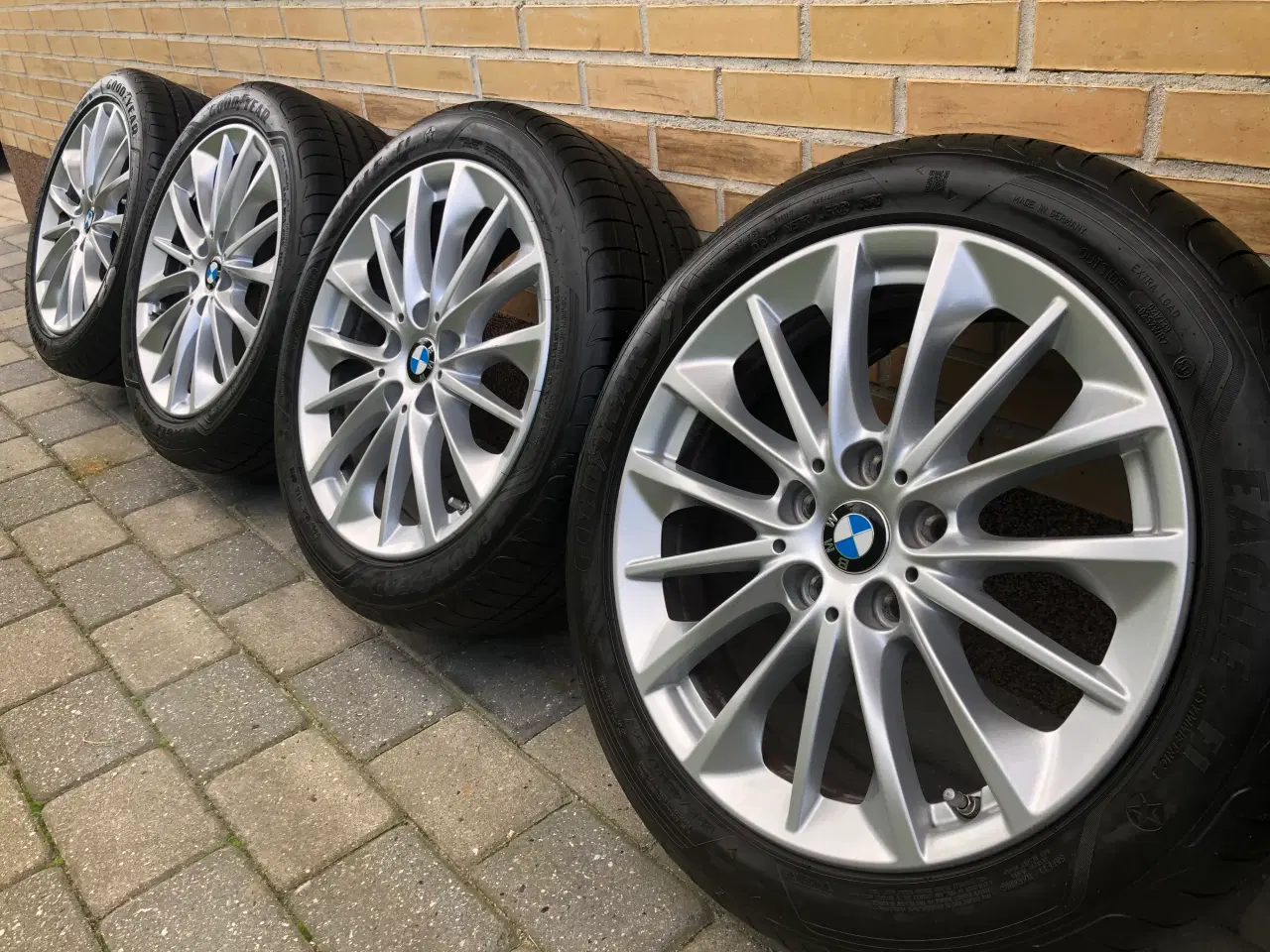 Billede 1 - 17" Originale Bmw/Vw/skoda sommerfælge 5x112 