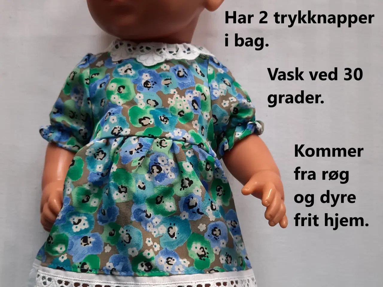 Billede 9 - Kjoler der passer til Babyborn fra 40 og 42cm. 