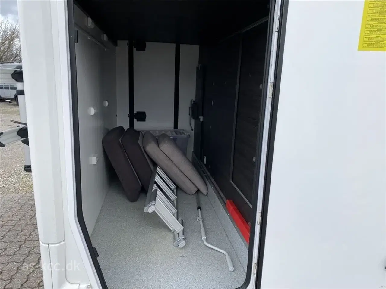 Billede 6 - 2020 - Benimar Mileo 287 Benimar Mileo 287 Face to Face model.