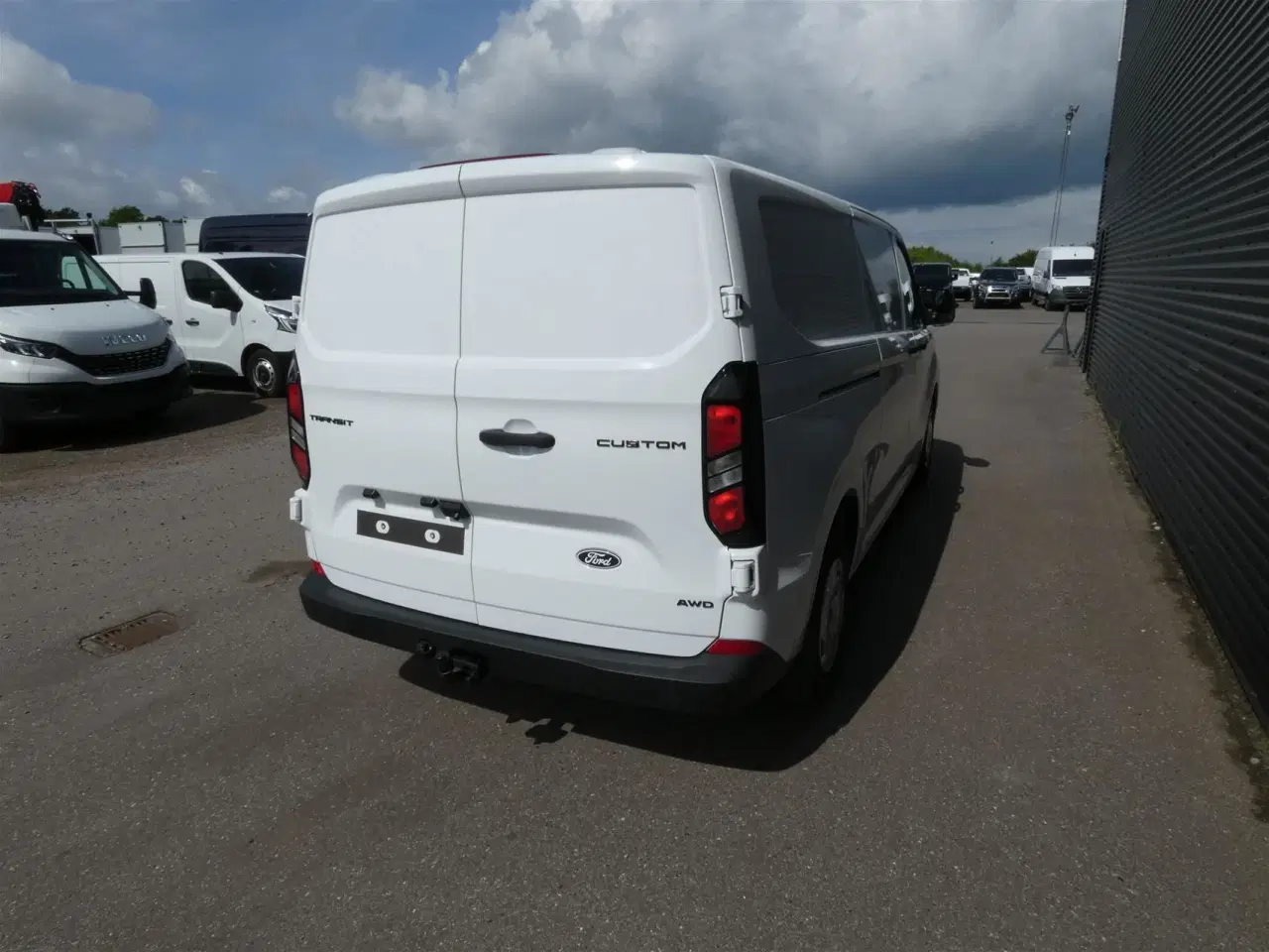 Billede 9 - Ford Transit Custom 320 L2H1 2,0 EcoBlue Trend AWD 170HK Van 8g Aut.