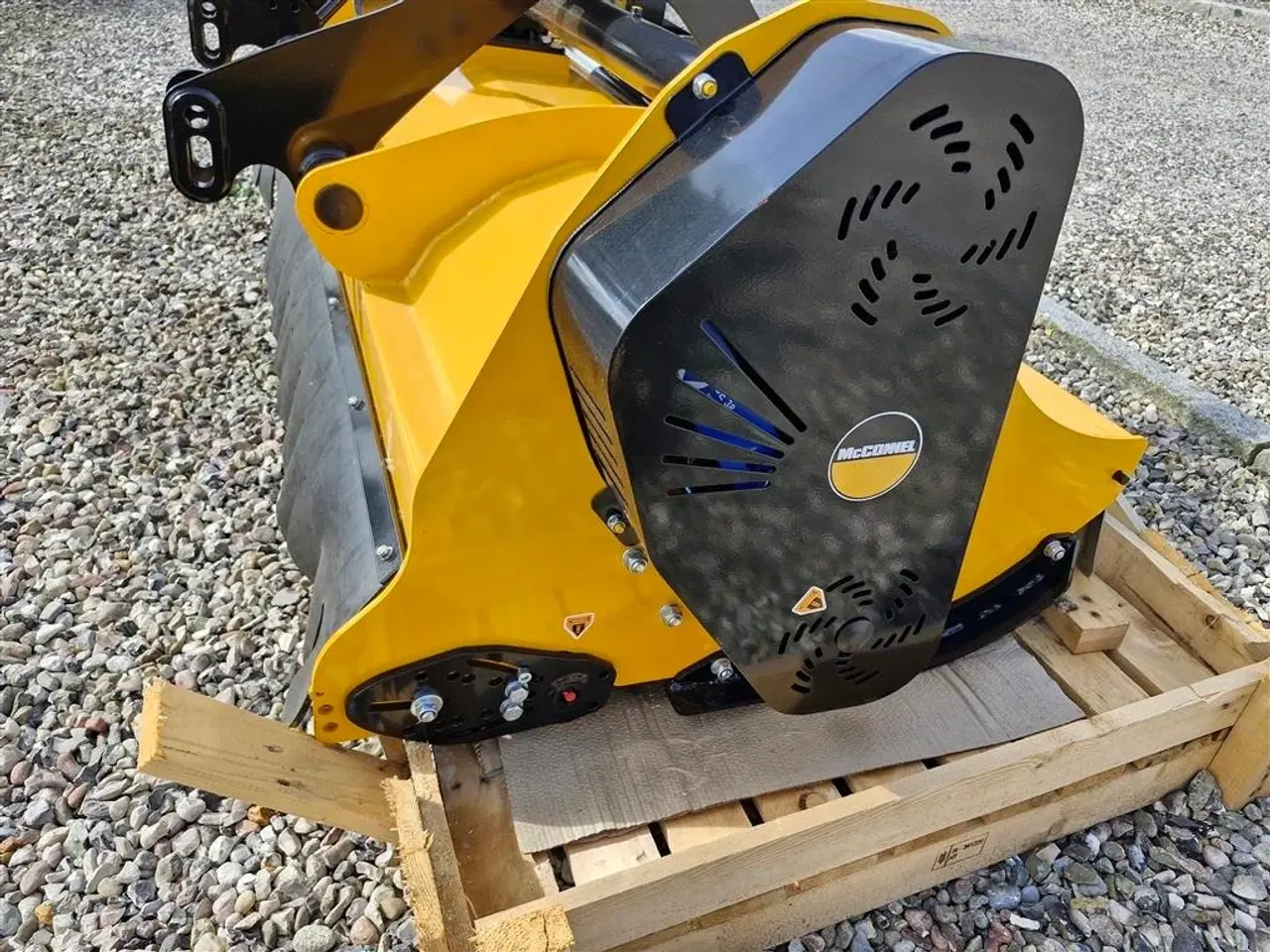 Billede 3 - McConnel MAGNUM DOMINATOR 310