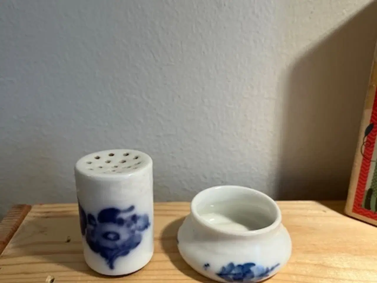 Billede 1 - Royal Copenhagen Blå Blomst Flettet–Salt&Peber