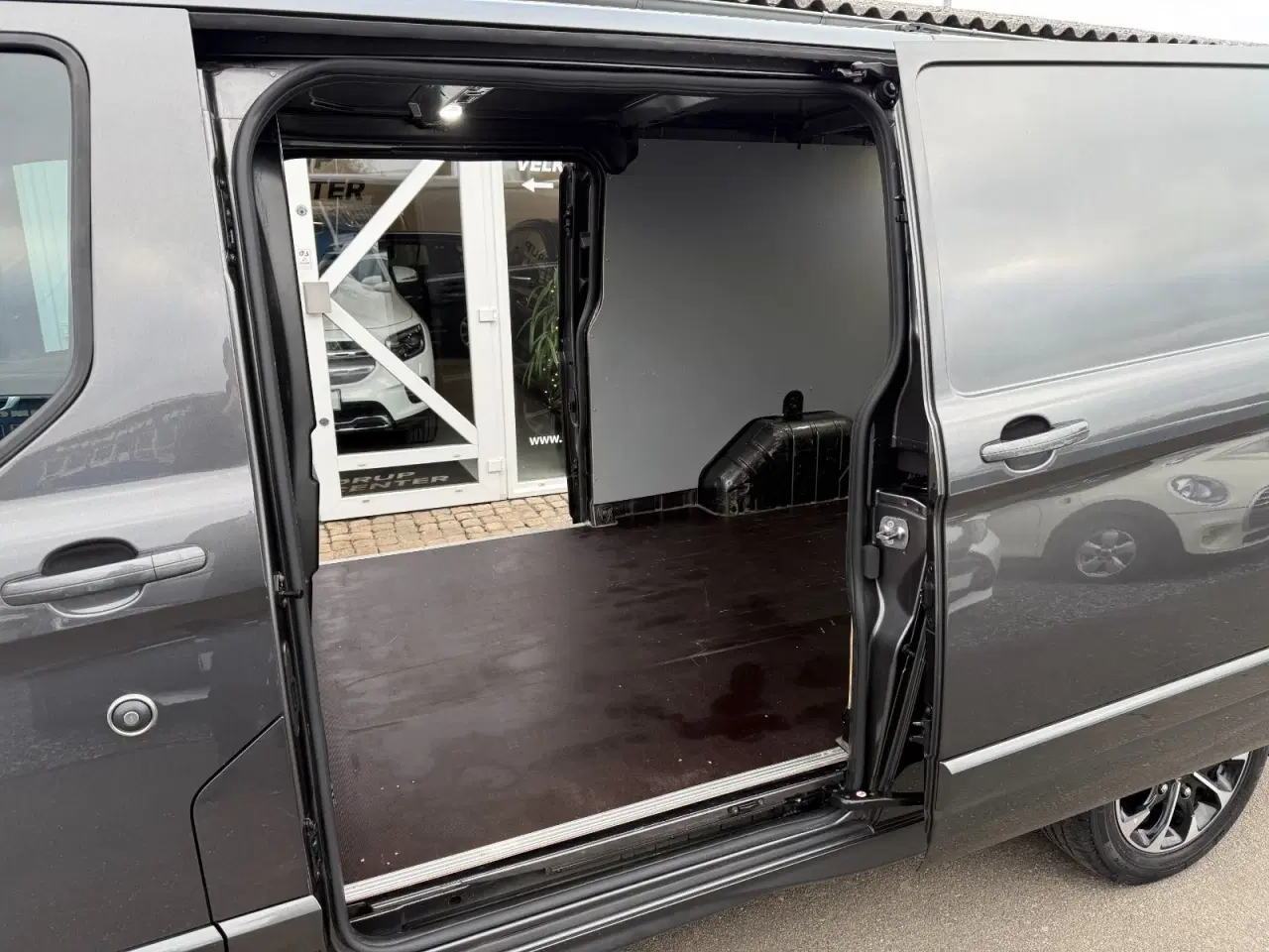 Billede 8 - Ford Transit Custom 320L 2,0 TDCi 185 Sport aut.