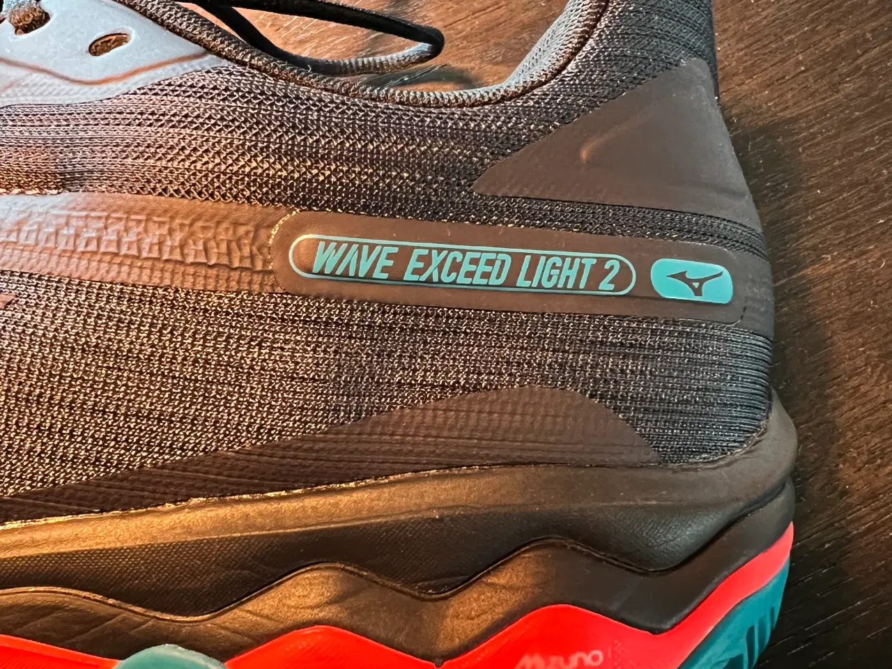 Billede 4 - Næsten nye Mizuno Wave Exceed Light 2 Padel (45)
