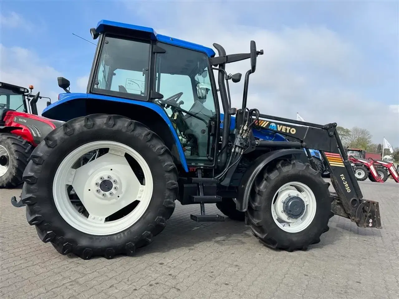 Billede 10 - New Holland TS100 KUN 3900 TIMER! MED VENDEGEAR VED RATTET OG AIRCON!