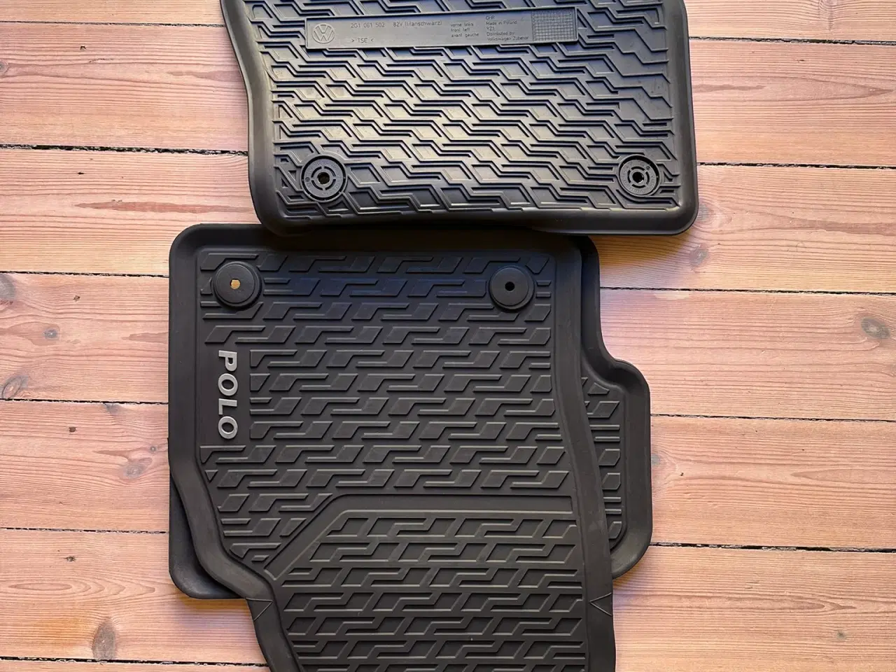 Billede 5 - Helt nye originale gummimåttesæt til Polo VW
