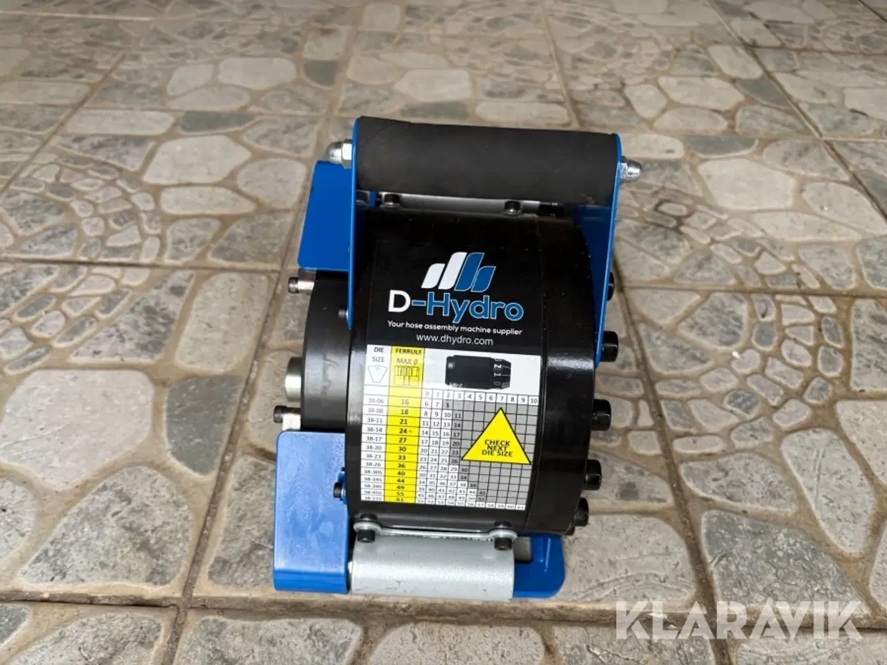 Billede 4 - Hydraulisk slangepresser D-Hydro Oy SM 25 med 1 styk bakkesæt