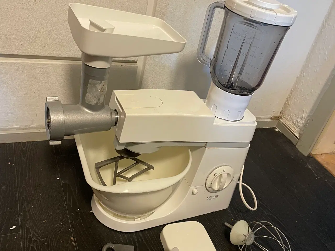 Billede 1 - røremaskine.  Kenwood  virker som den Skal, 600 W,