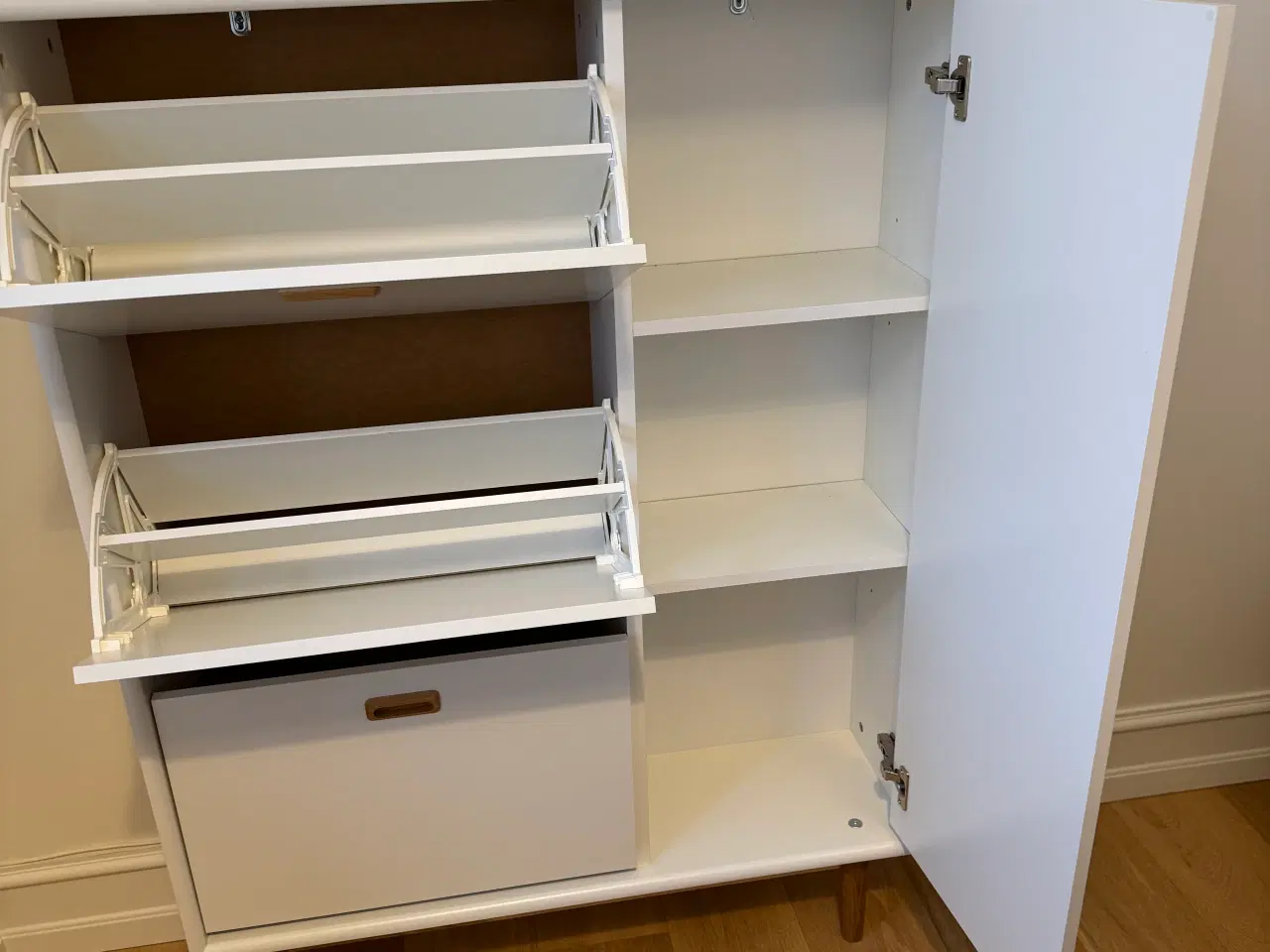 Billede 3 - Opbevaringsskab