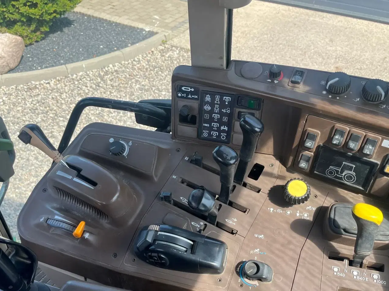 Billede 6 - John Deere 6620 AP Med frontlæsser. Skal have lavet gearkasse