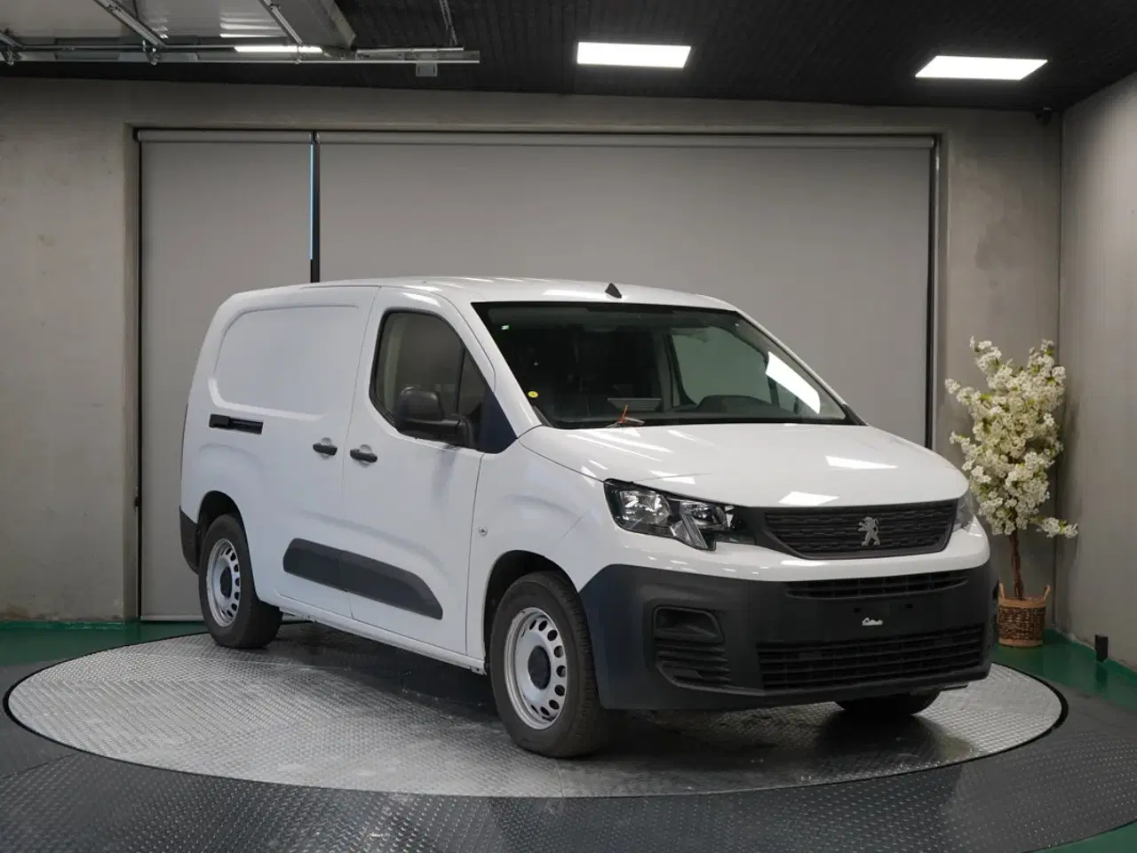 Billede 8 - 3 pers varebil - 136 HK – Automatgear – Ny 