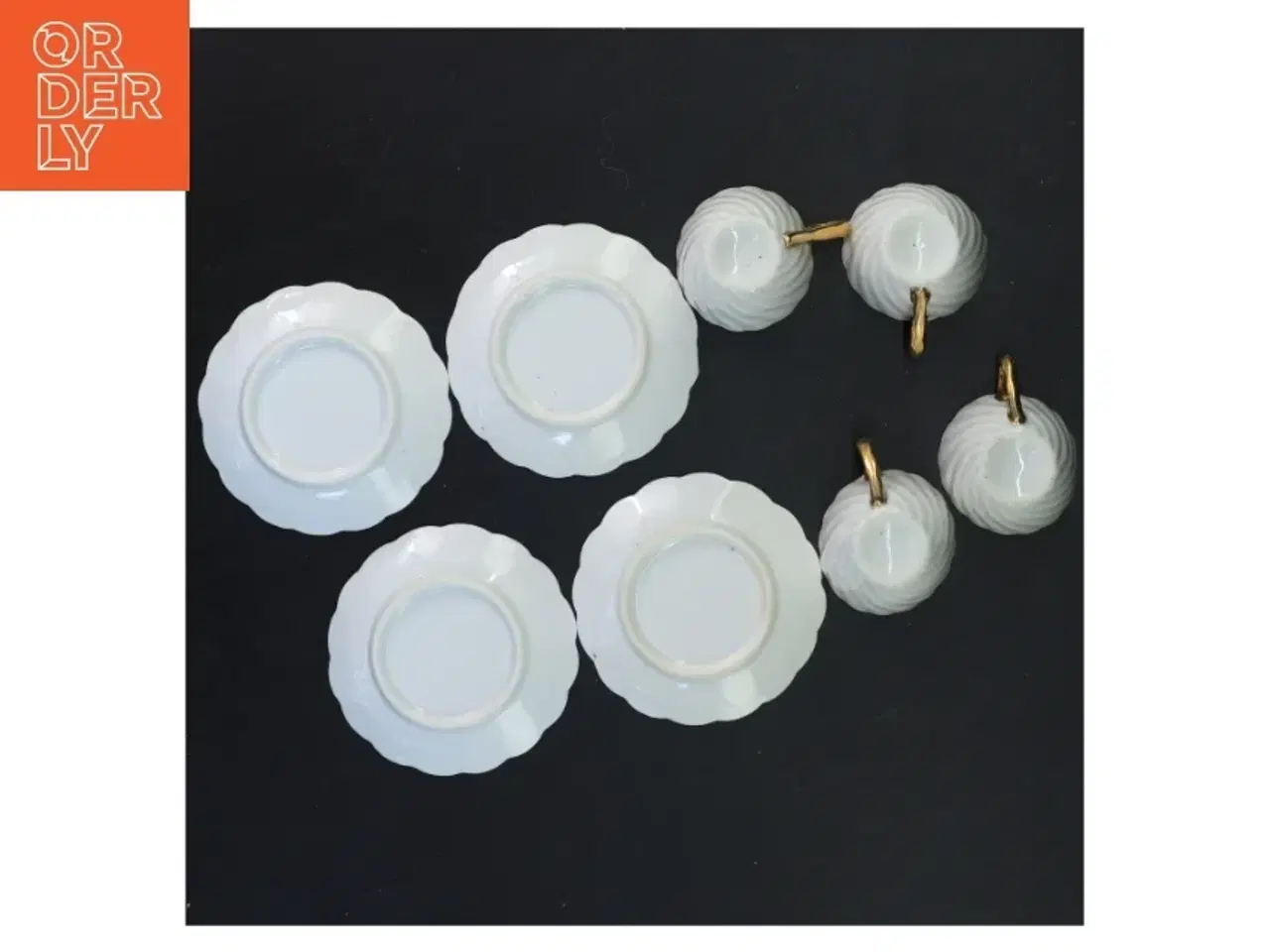 Billede 3 - Porcelæn tesæt (str. 15x10&8x6&5x5&9x1 cm)