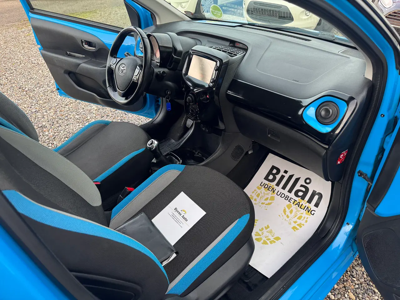 Billede 11 - Toyota Aygo X-City Nysyn meget Pæn og velholdt