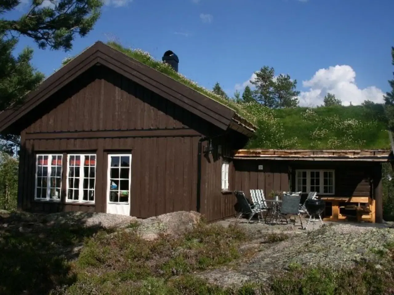 Billede 2 - Rummelig bj�lkehytte i antik stil til leje p� Blefjell. H�j standard.