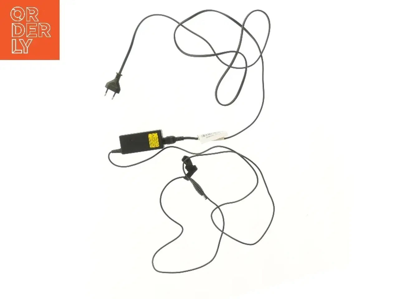 Billede 1 - Toshiba adapter og oplader fra Toshiba