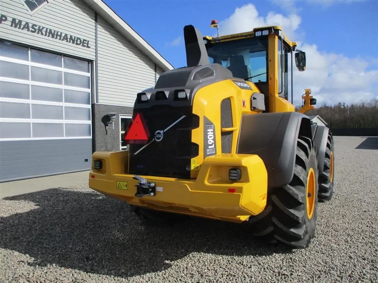 Billede 15 - Volvo L90H H2 AGRICULTURE Dansk-maskine, Co-Pilot, LANG-BOM & med 750mm Michelin MEGA X BIB hjul.  BEMÆRK MED GARANTI FRA VOLVO FREM TIL DEN 23.1.2027