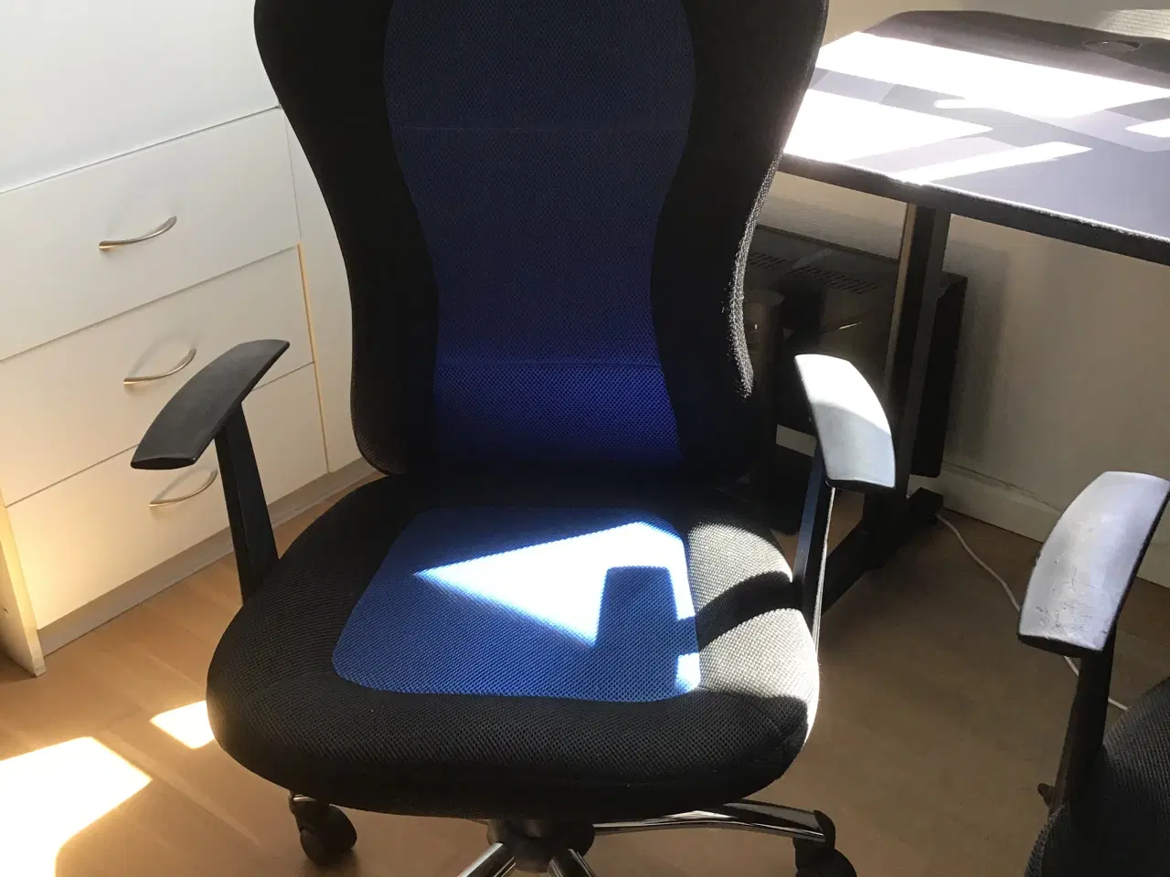 Billede 3 - Gamer kontorstol