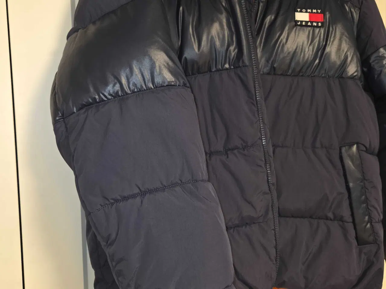 Billede 9 - Tommy Hilfiger dynejakke Str XL