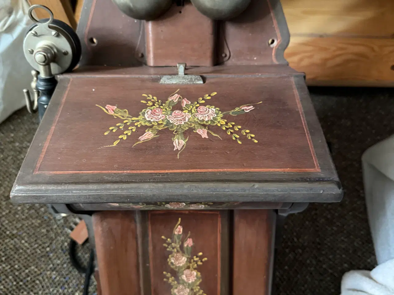 Billede 1 - Gl. vægtelefon