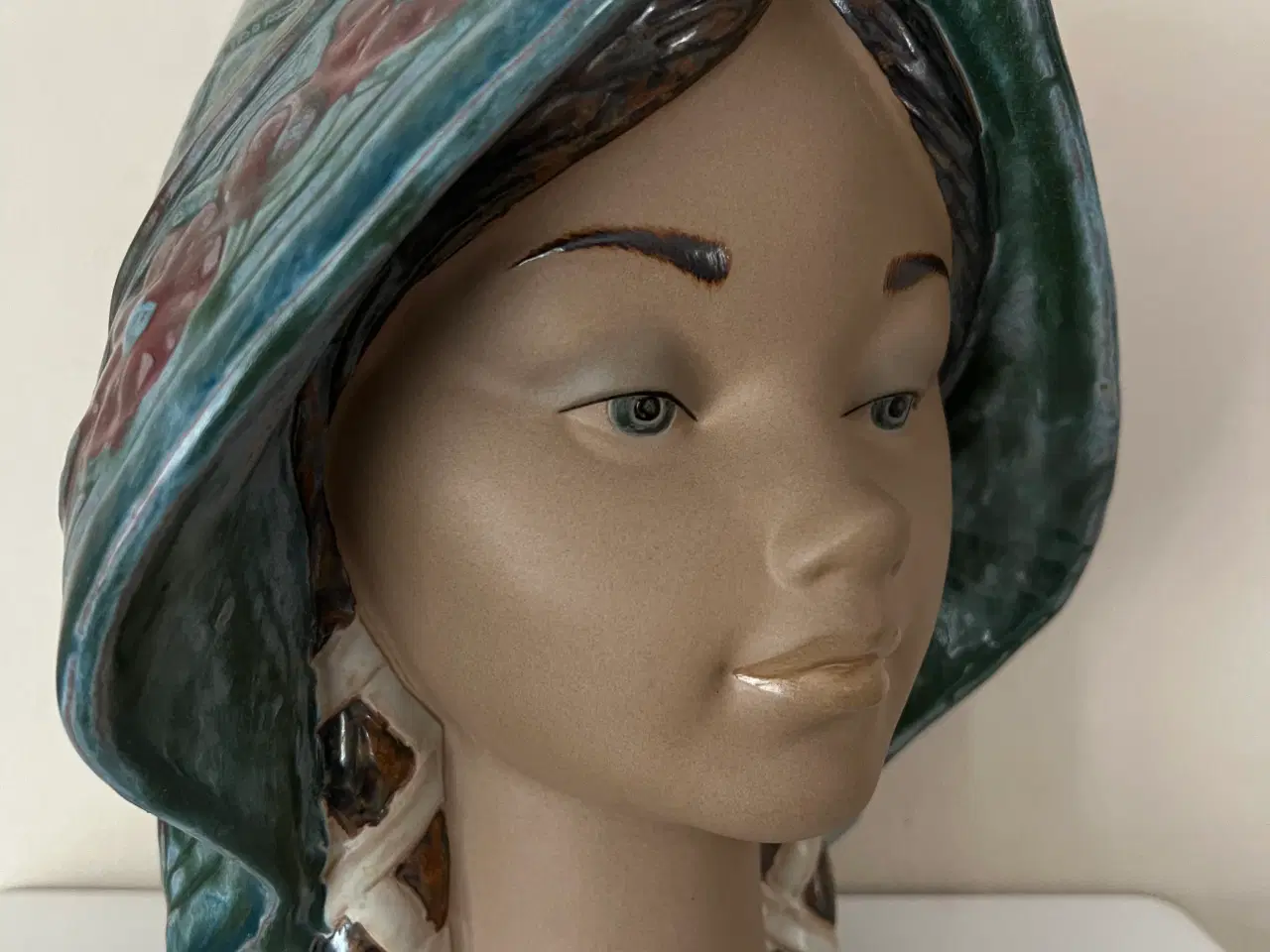 Billede 2 - Stor smuk Lladro keramik buste fra 70’erne 