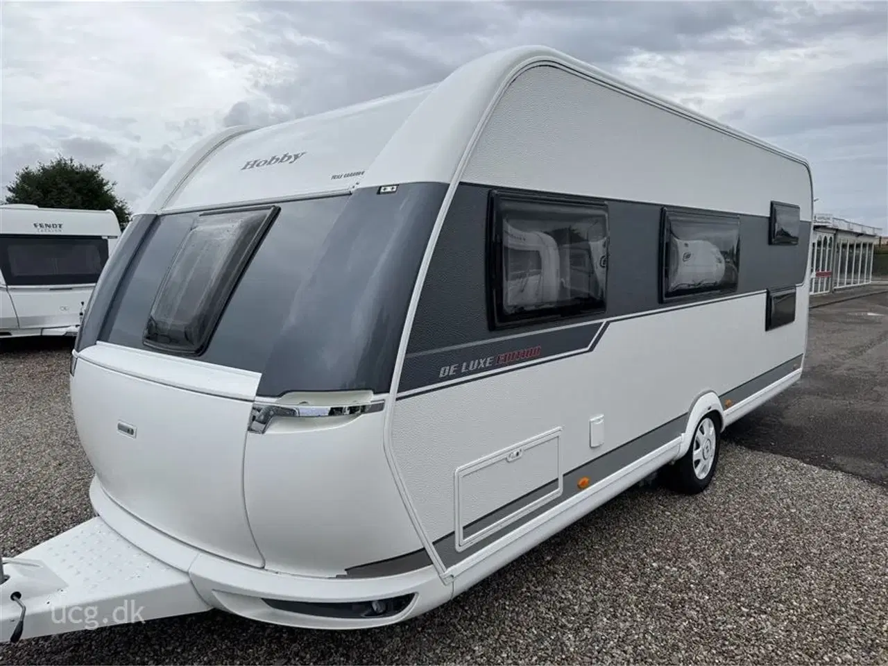 Billede 2 - 2017 - Hobby De Luxe Edition 545 KMF   Prisen er inkl. klargøring, gastest, fugttest, syn og nummerplade. SÆLGES FOR KUNDE