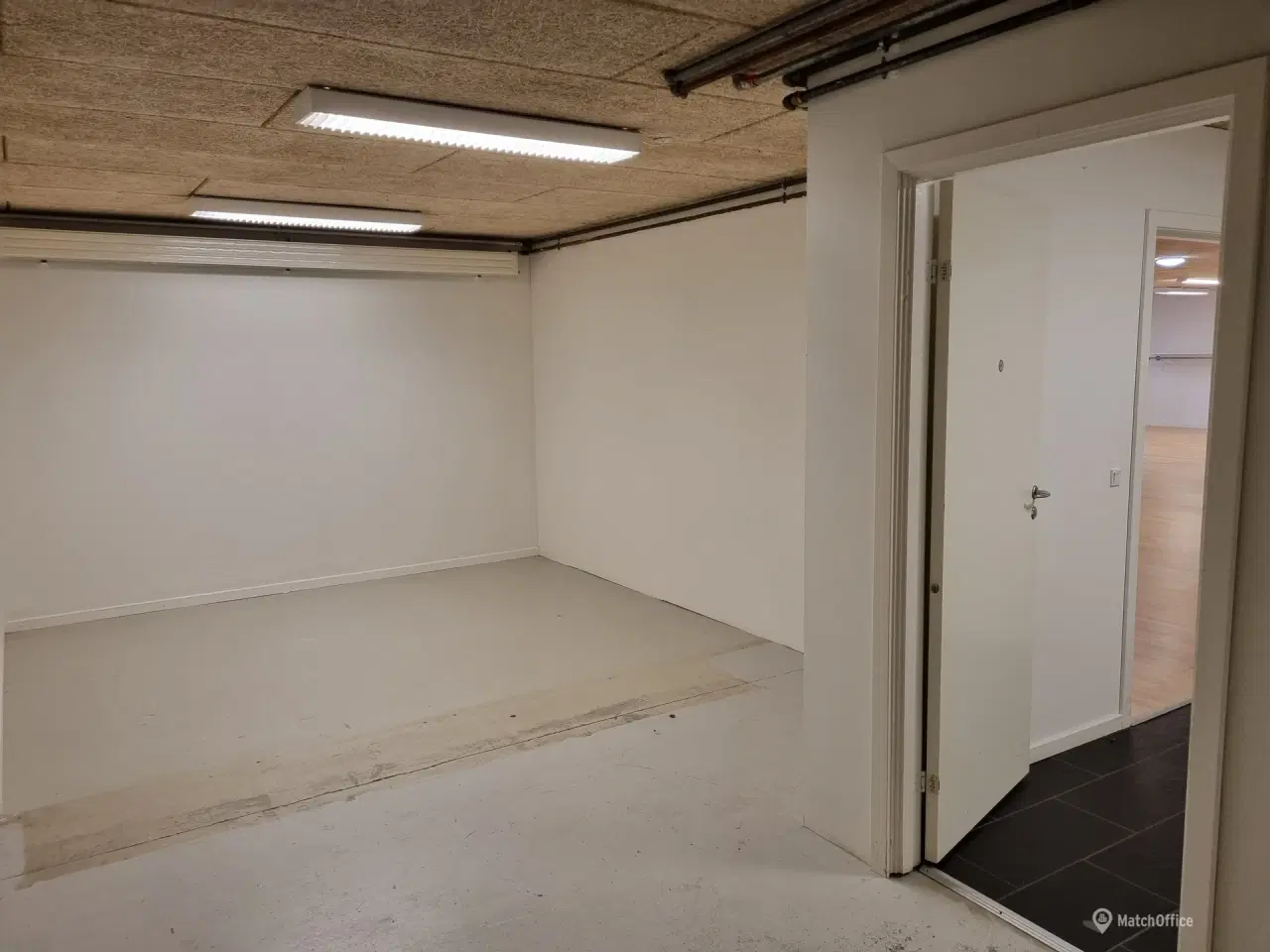 Billede 6 - Velbeliggende butik på 237 kvm - med ekstra 200 kvm opbevaringsplads