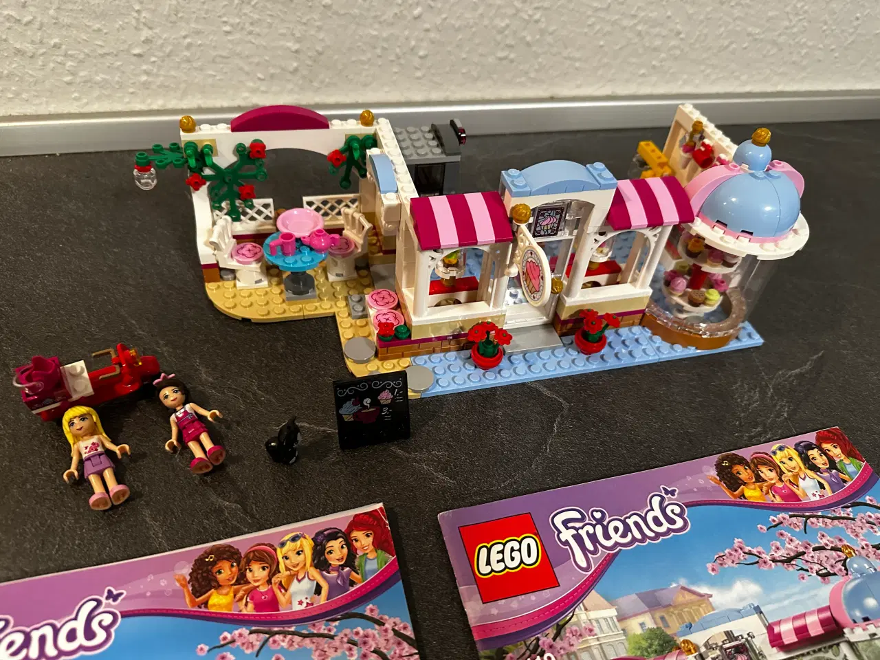 Billede 2 - LEGO Friends 41119 Heartlake Cupcake Café