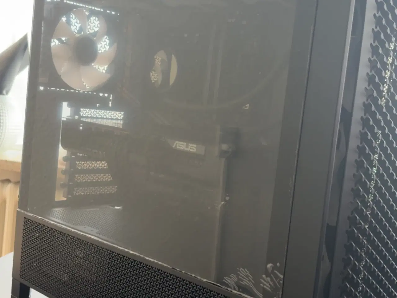 Billede 9 - Kraftig Gaming PC, RYZEN 7 9800X3D/9070 XT