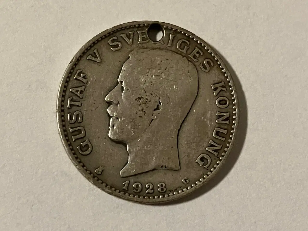 Billede 1 - 1 Krona 1928 Sweden - Silver - Bad condition